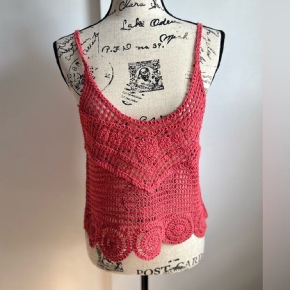 Altar'd State Coral Crochet Knit Tank Top (more of a coral-ish color in person)